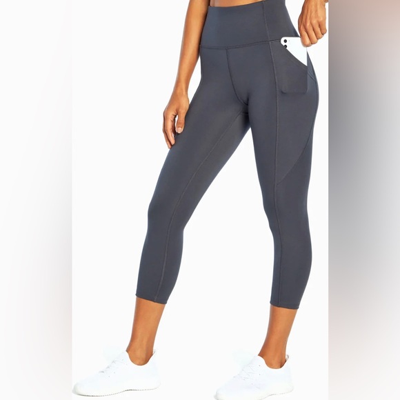 MARIKA Carson Side Pocket Mid Calf Capri COLOR: INDIA INK Size: Large - Picture 3 of 6